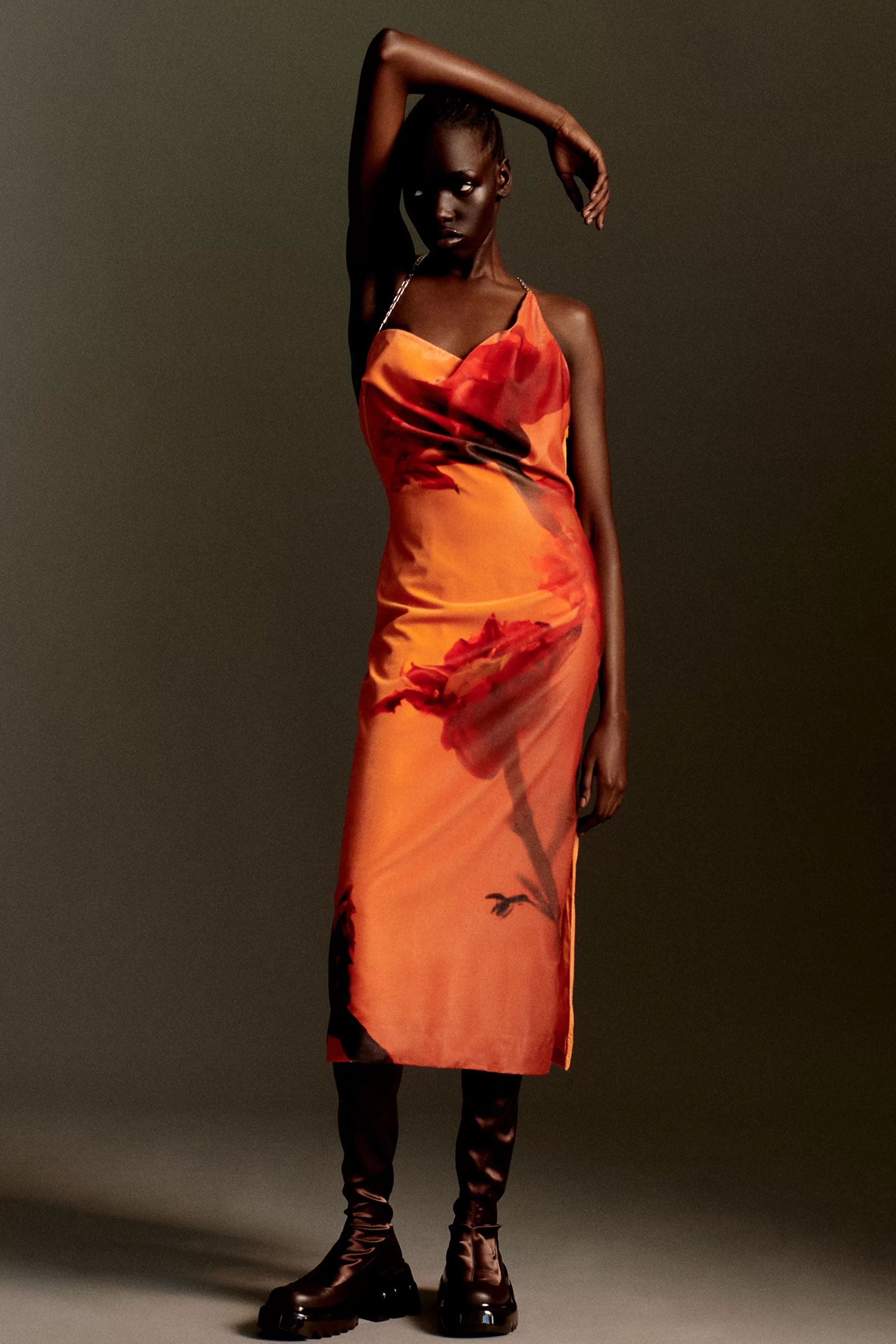 promise_dress__flowers_growing_under_orange_water_68921-2.webp STINE GOYA Promise Dress - Flowers Growing Under Orange Water